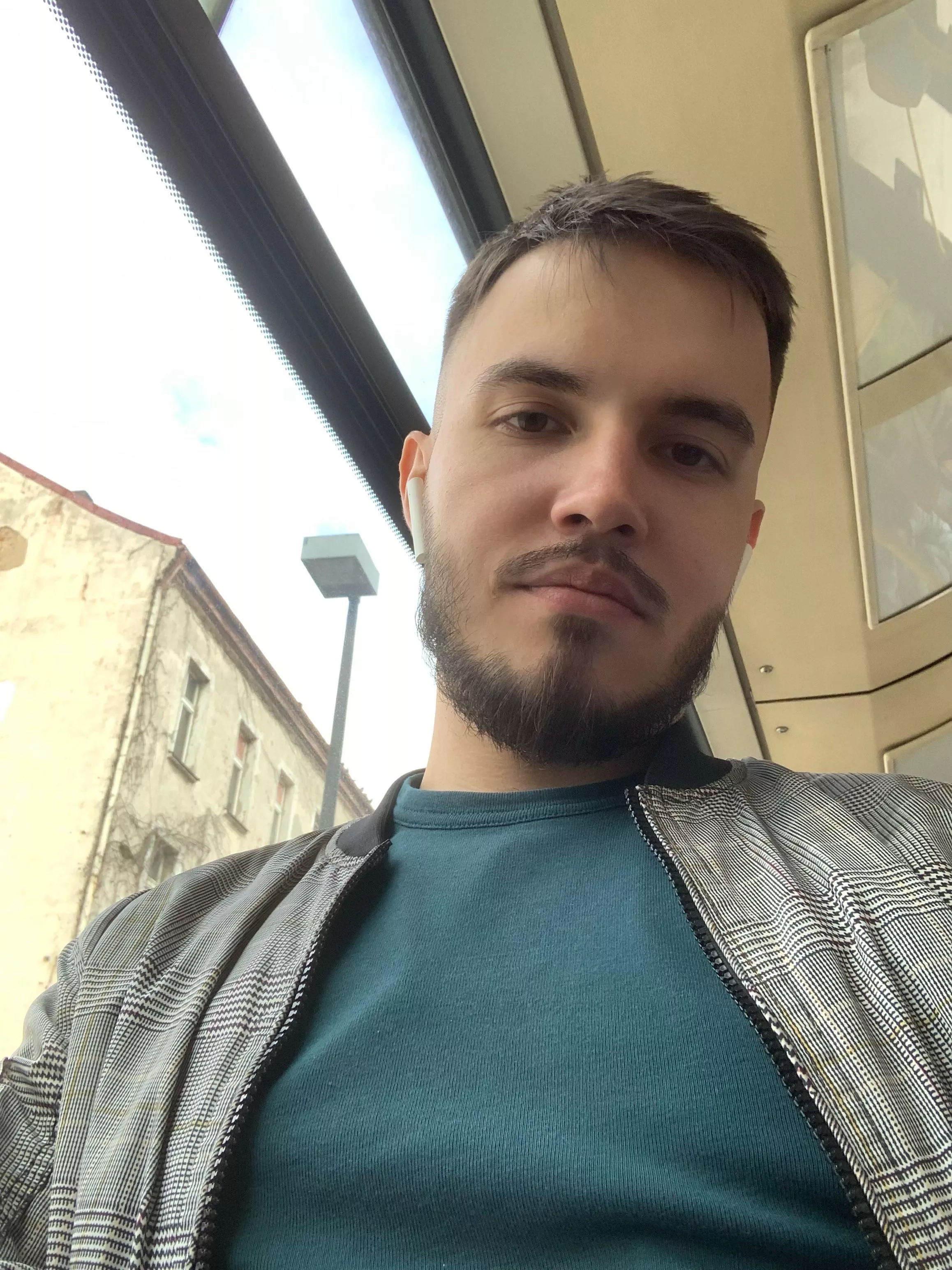 well hi there posted by nudesigner