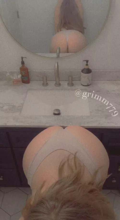 Would you bend me over for Valentine’s Day ;) by grimm779