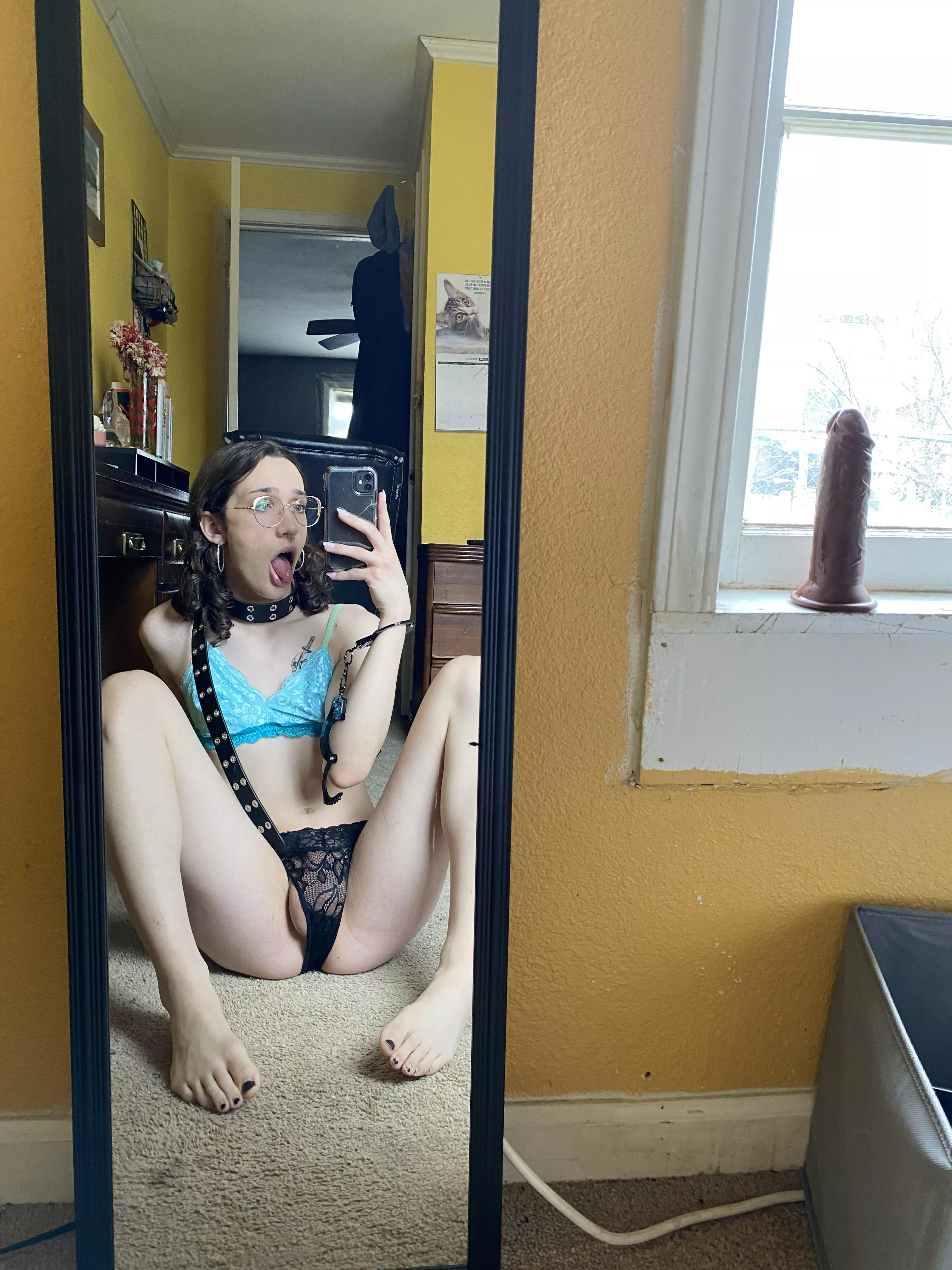 Would you use me as a fuck doll ? 🫦 posted by Gunebujj