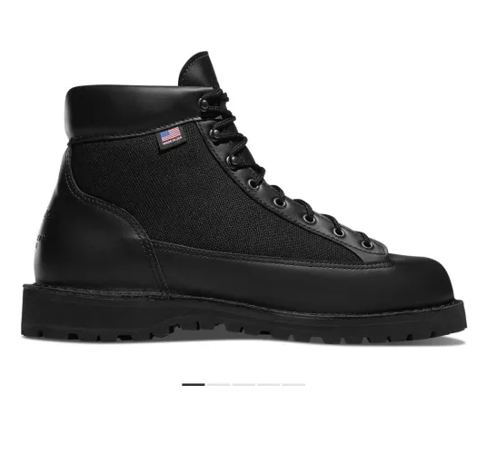 Can I wear these danner light boots in snow right out of the box? by IceyCoolRunnings