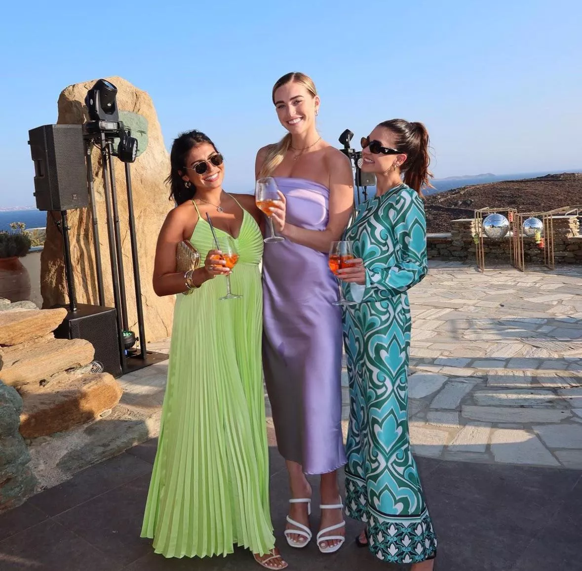 Classy posted by Pumpkinpie2722