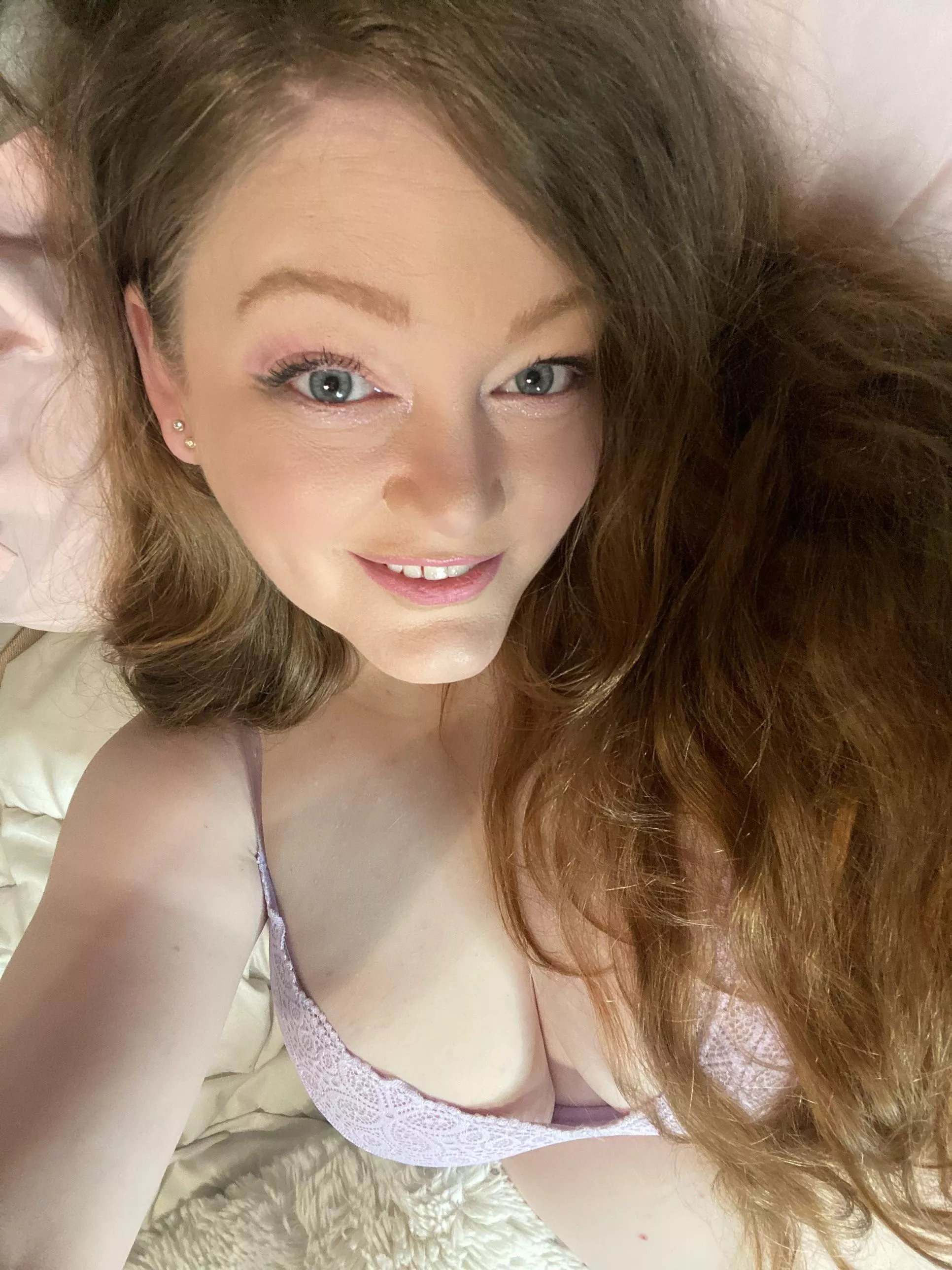 Come say hello… I would love to chit chat or have some fun… or both :) posted by Toyrobot2285