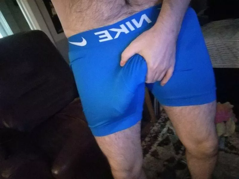 come slide these off will ya posted by hungnthicck