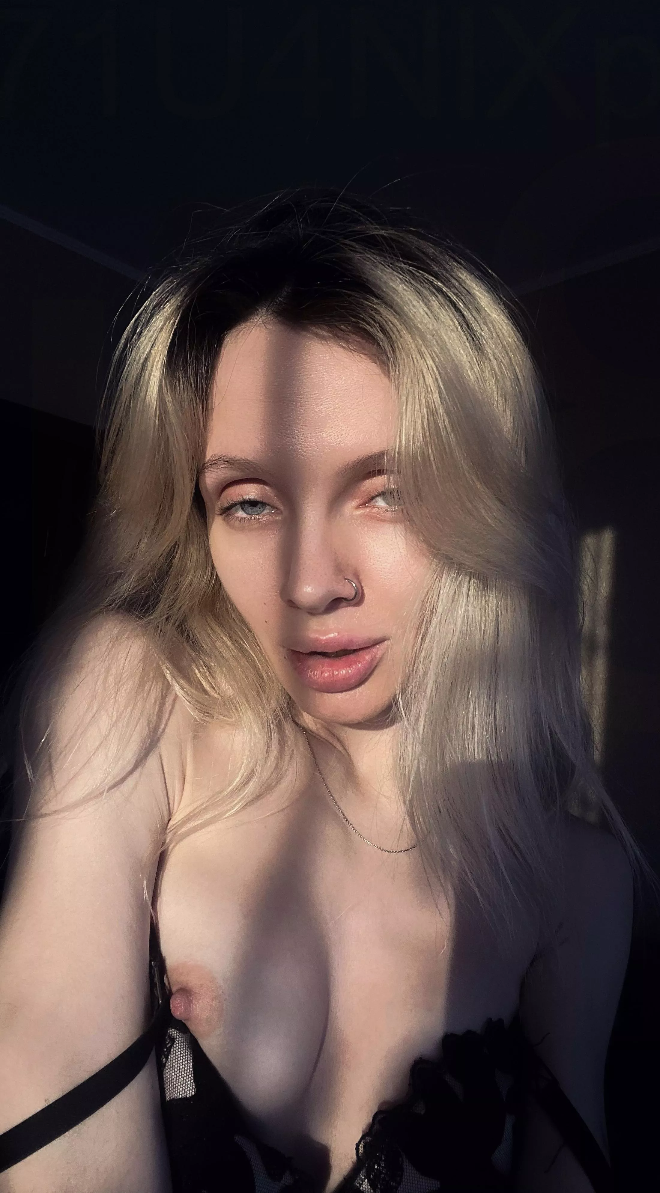 Come to kiss my nipples :) posted by MuzaRain