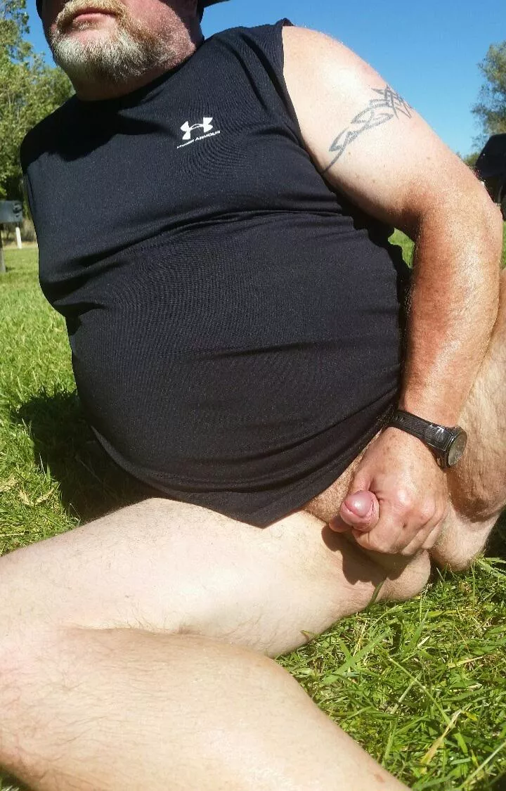 Enjoying a time with warmer weather.  posted by Bearsloveotters