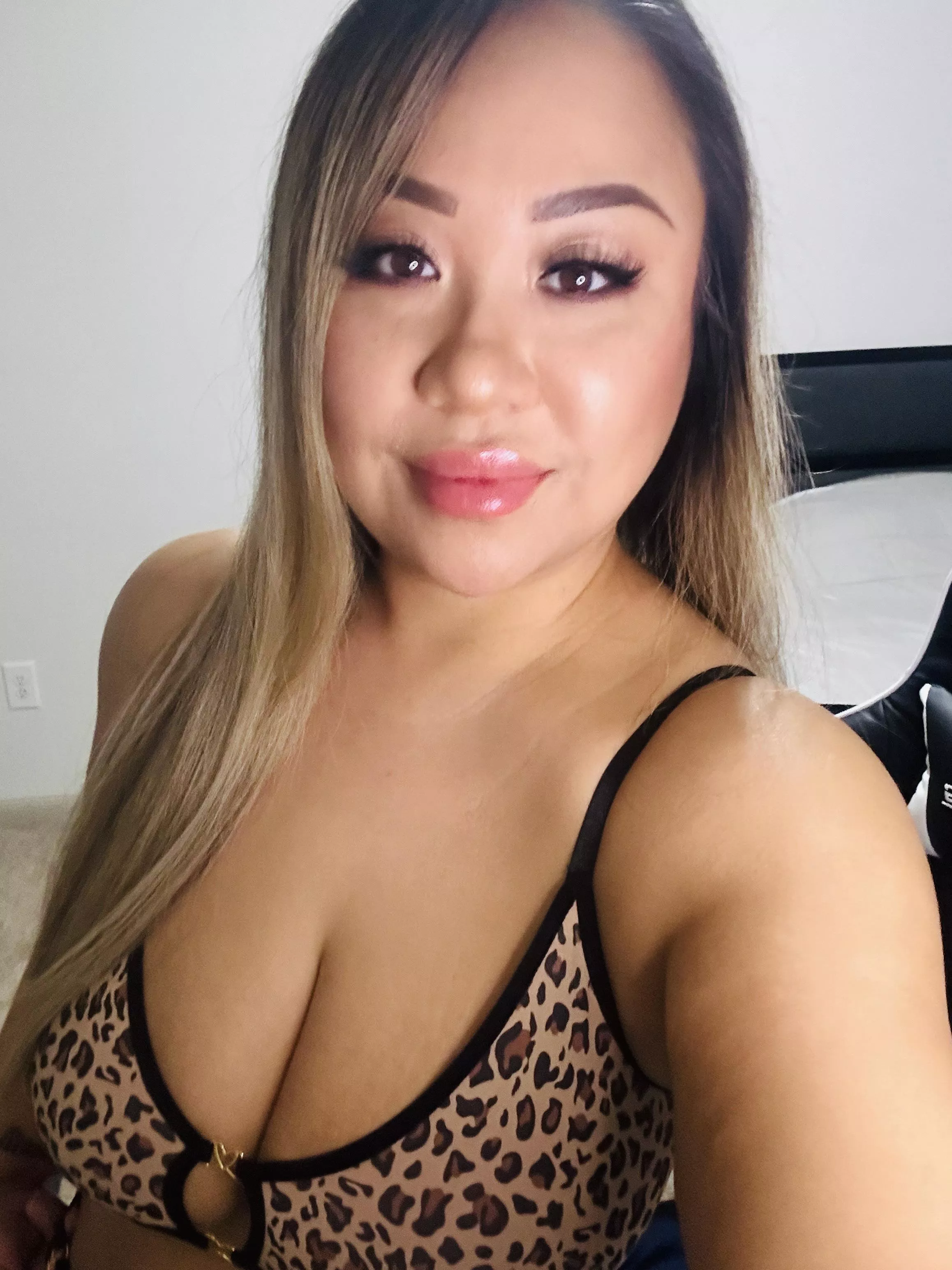 Feelin’ a lil wild posted by Spiked_Bella