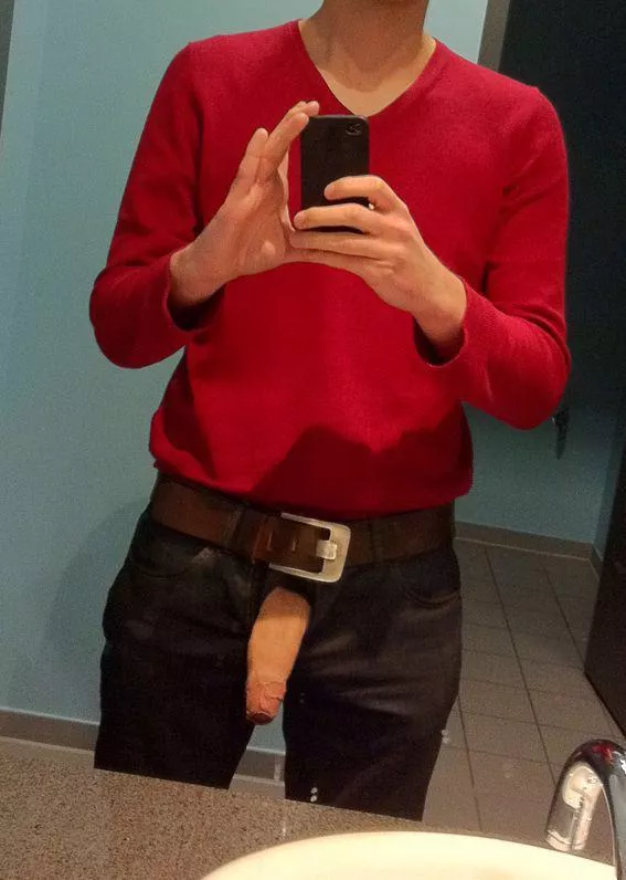 Fluffing up in the office washroom. posted by InformationInner6692