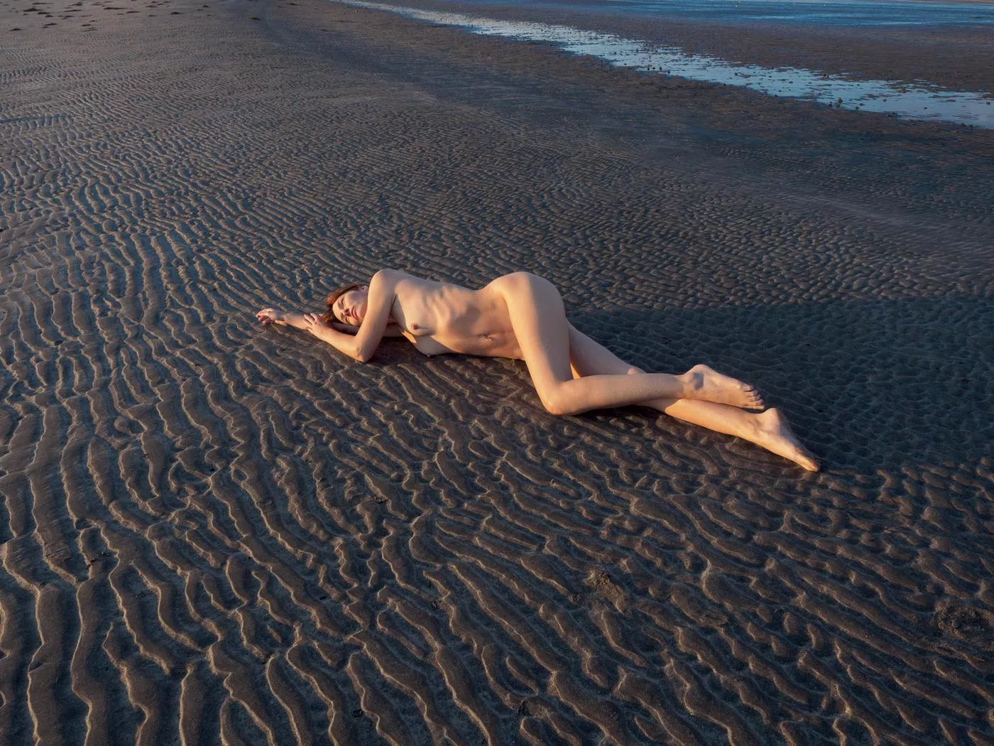 Forgotten beach  posted by Andrew_Phase