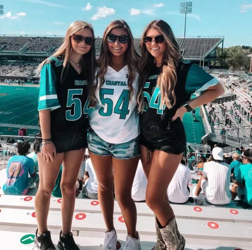 Game Day by bitter_rice_king