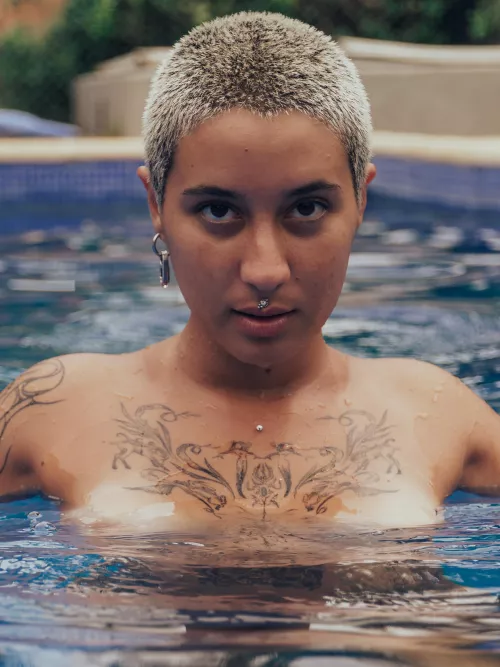 I like how the grown hair looks 😍 by AkshikA-xoxo