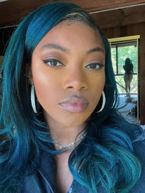 Kelsi Kalore (@kelsikalore) by kelsikalore