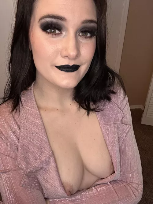 Let’s just stay in and cuddle 😉 by knotymaid