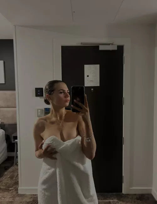 Looking for someone to match my energy. [F18] by garylucy