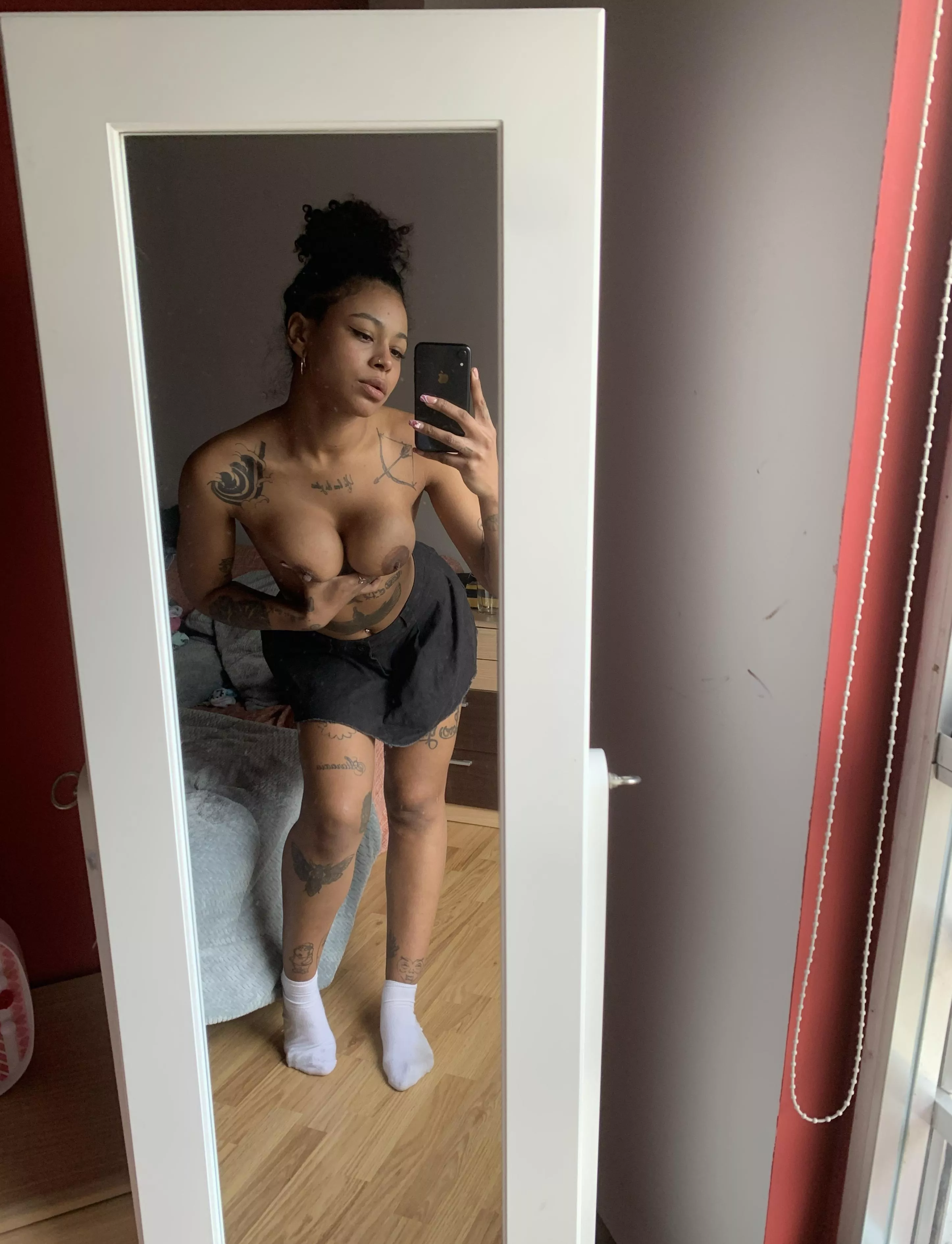 Making faces in front of the mirror is a woman's favorite pastime posted by Bawdycollect715