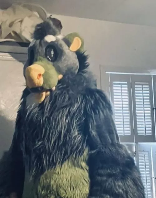 Meet Grunk! Named by my girlfriend~ 💚 by carefreelillie