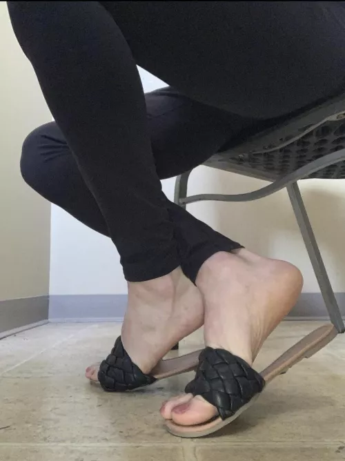 Milf feet! by jackiegrl10