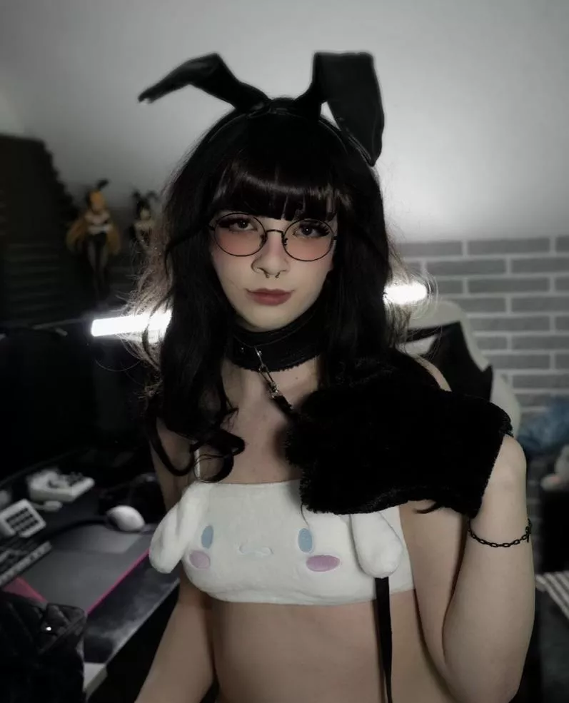 my attempt at being cute posted by LUCYQROW