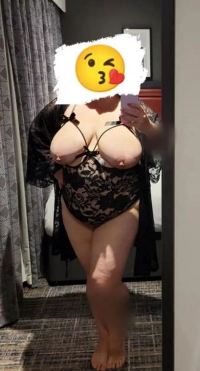 My wife sent me a photo whilst she waits for her bull! posted by HusbandofaBBWhotwife