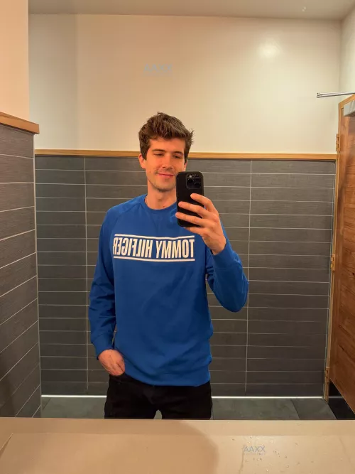 Need to trim this woolly mane! by AaronPaxx