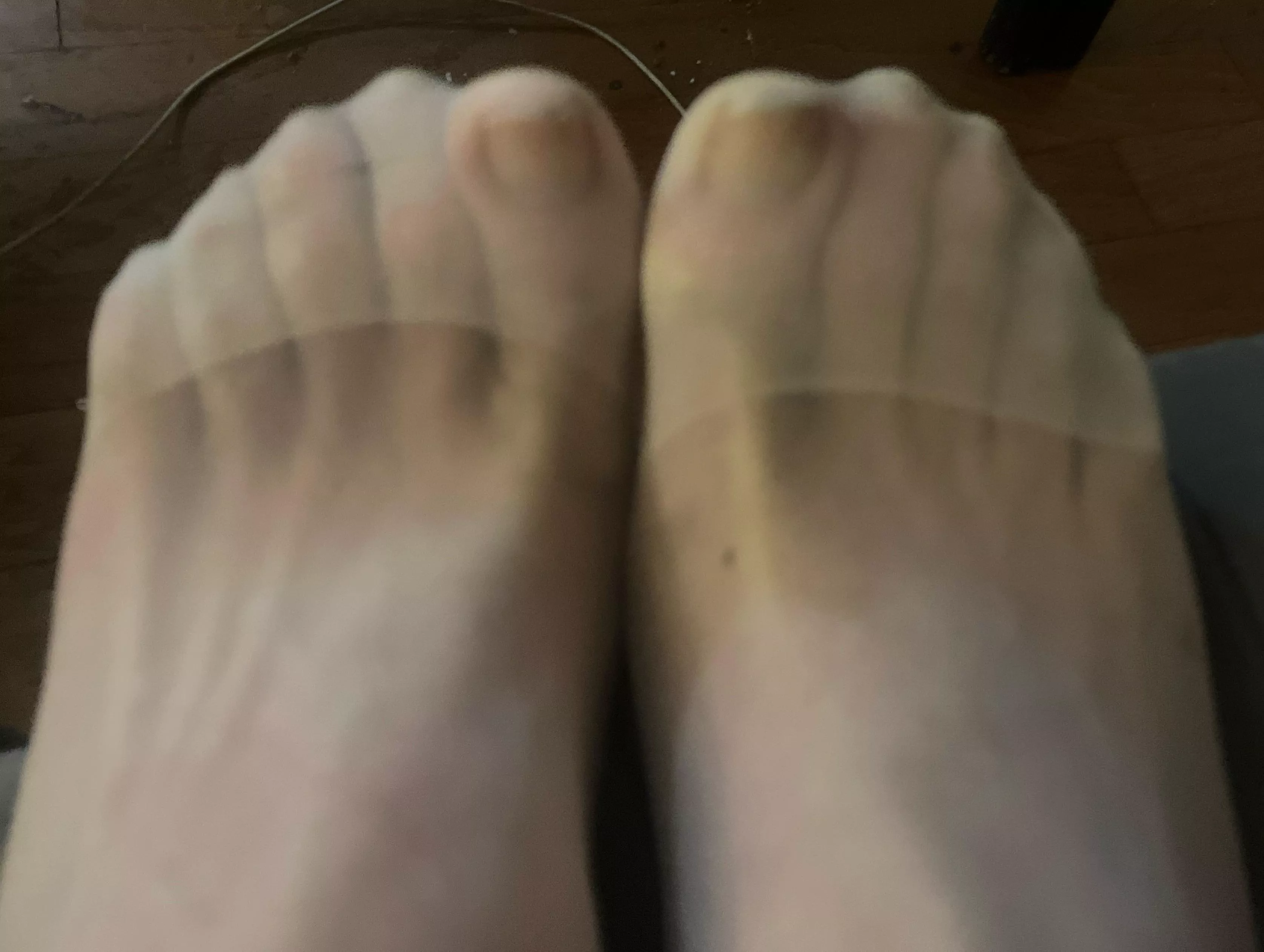 Nylon Natural Toesies posted by MissEmmaCdxx