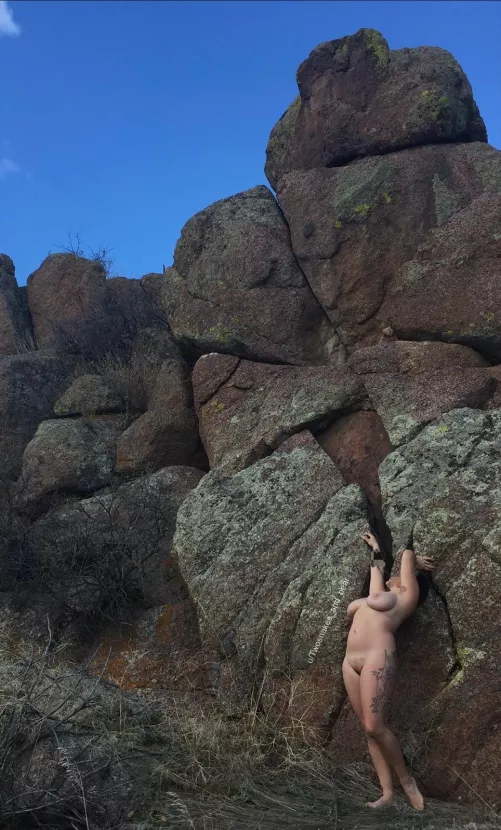 Out exploring by Twosnakes_and_bear