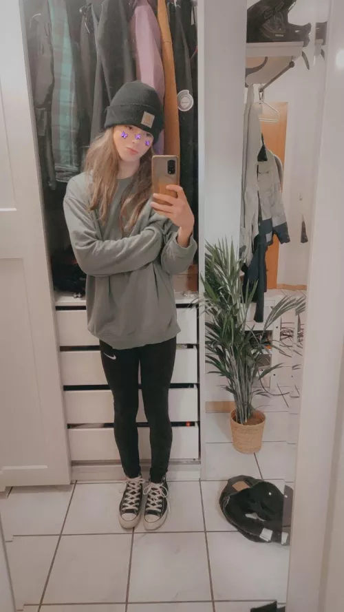 Realy like this Outfit by Mission_Theory_2744