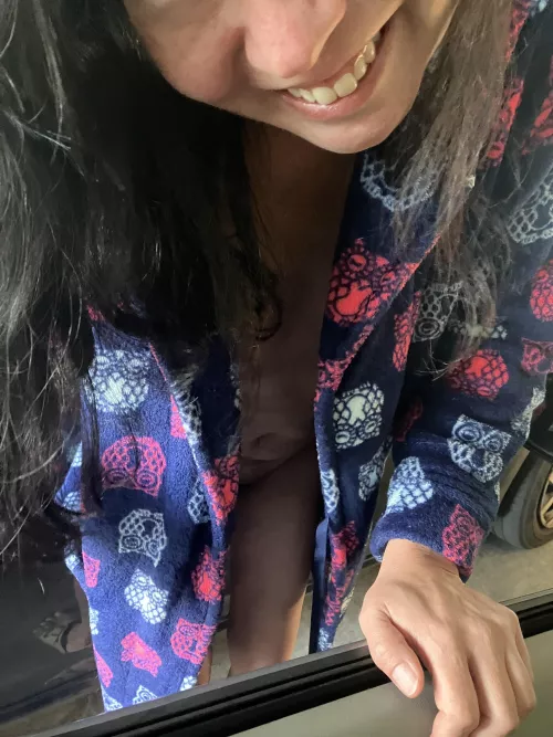 Saying goodbye by exxxj