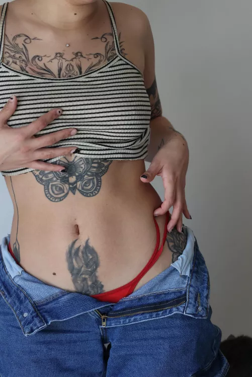 Should I get my navel pierced again? 🥺 by AkshikA-xoxo