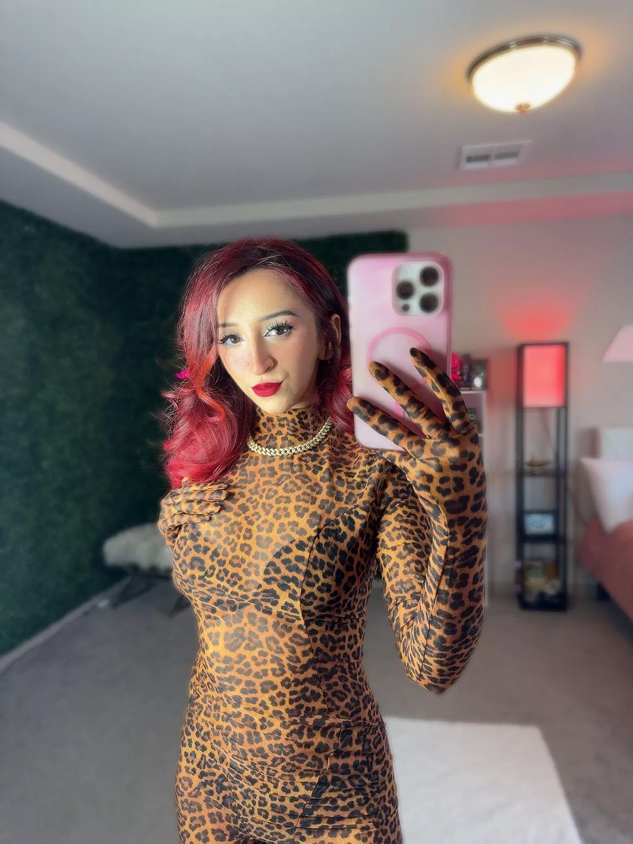 Tessa Fox (@tessafoxtv) [onlyfans] posted by tuttiifruttiibaby