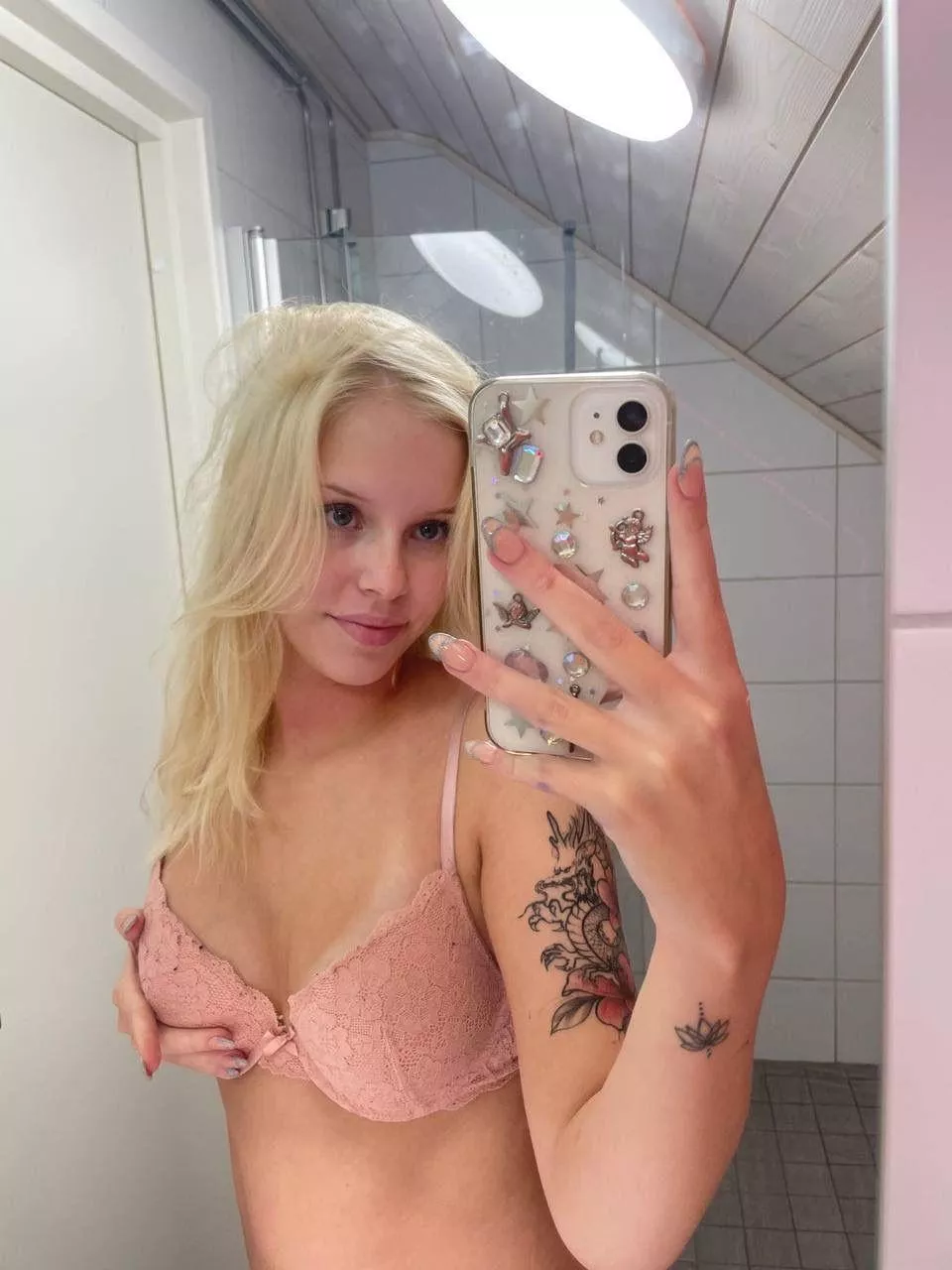 Wanna play with my tits? posted by aleksandrova