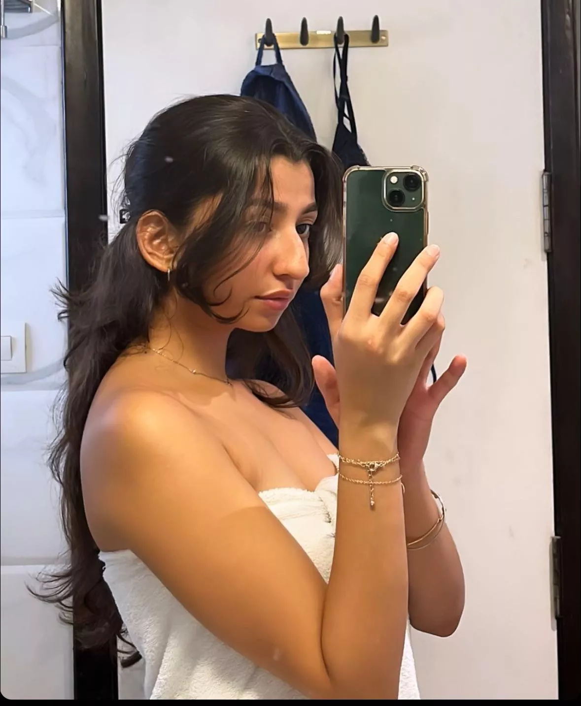 What if the bra lines are not on the body ?  posted by No_Alps2830