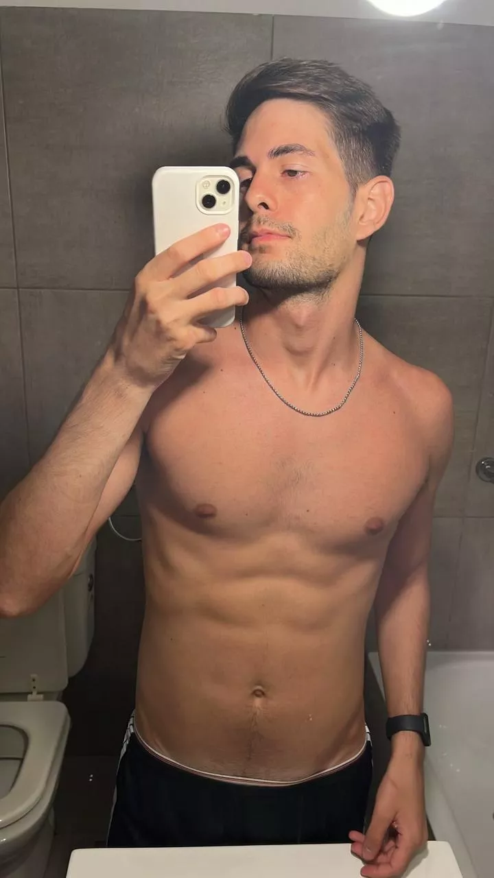 What's up guys? posted by Gullible_Section8015