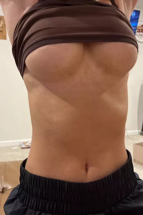 Wonder if my gym would kick me out for getting a little extra air for my boob sweat by Black_Widow2969