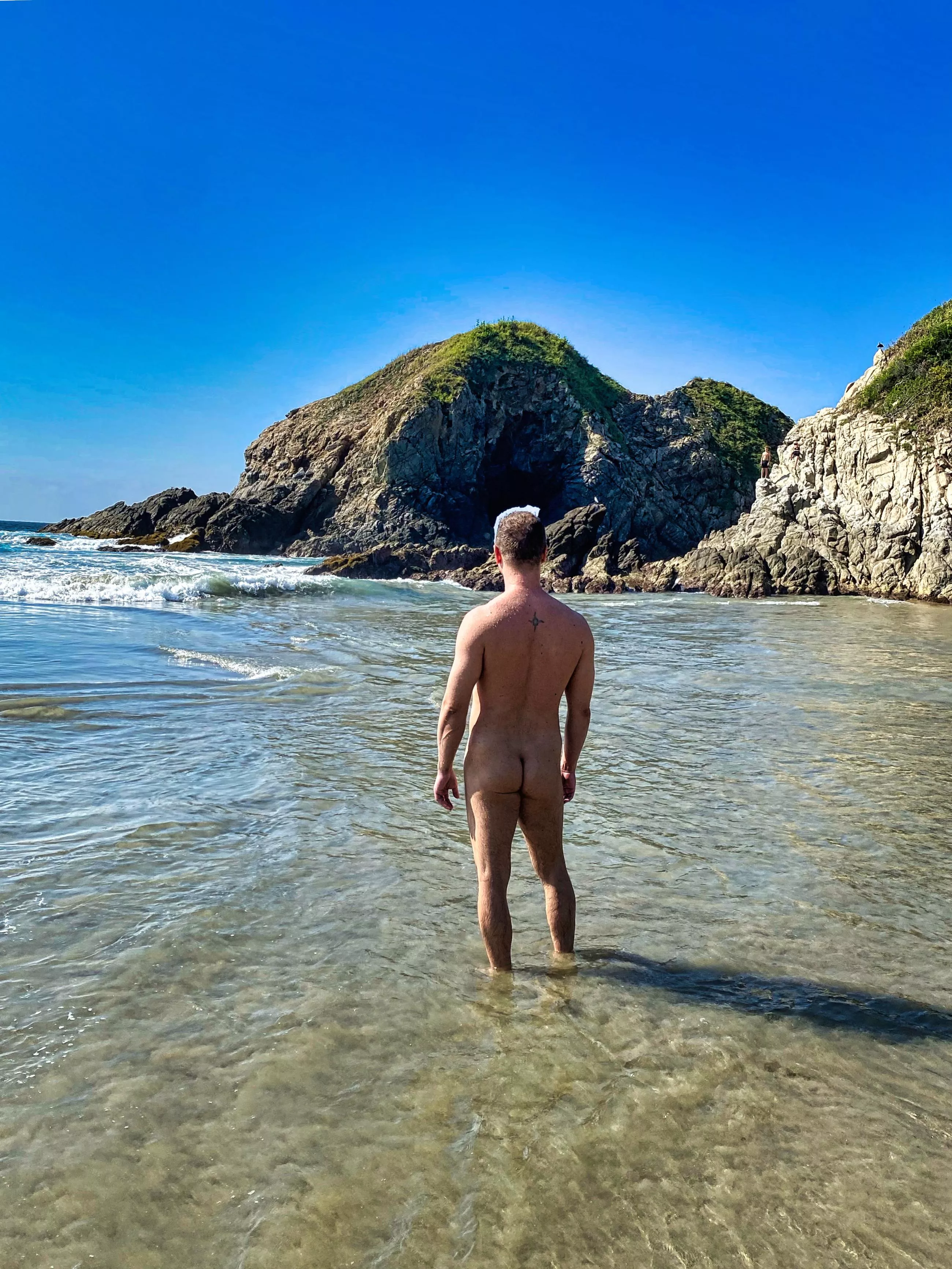 Zipolite! posted by Somewhere_Mysterious