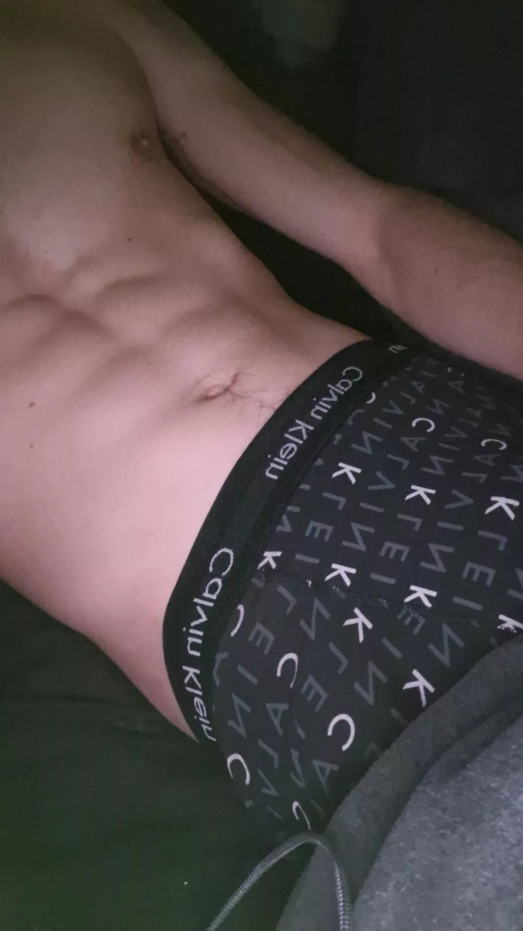 18muk looking for skinny boys with big cocks add braderzzz279  posted by twink18muk