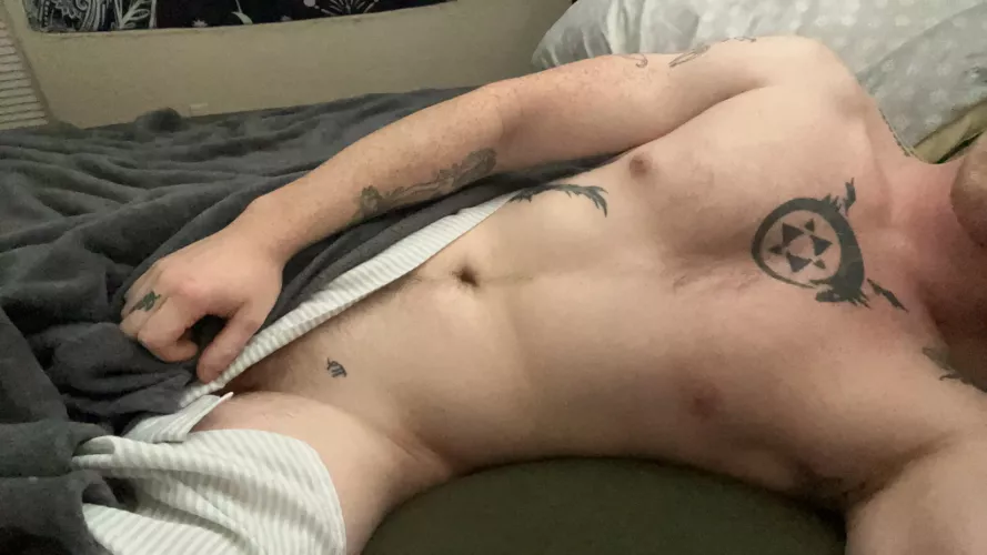 (25) need a distraction until ff7: rebirth comes out by thegoldengaymer