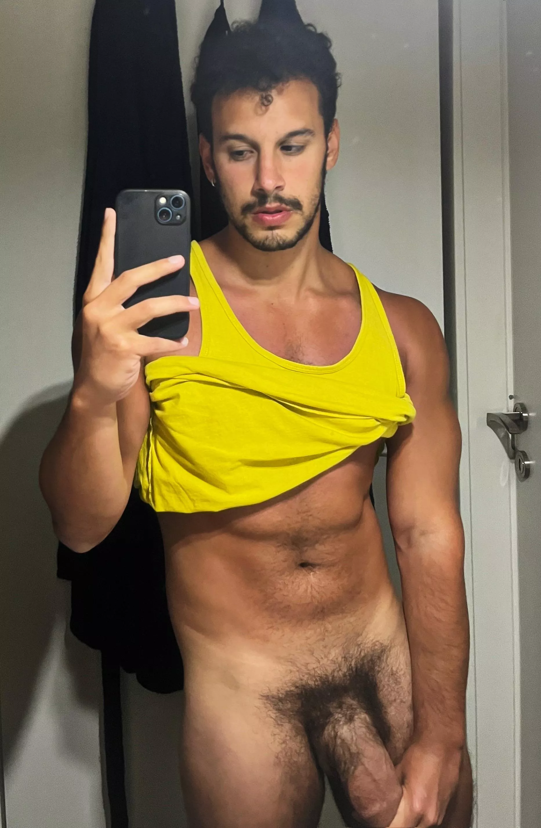 Any straight guys like what they see? posted by Own-City-1936