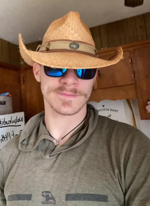 Anyone playing Palworld on steam by Background_Square978