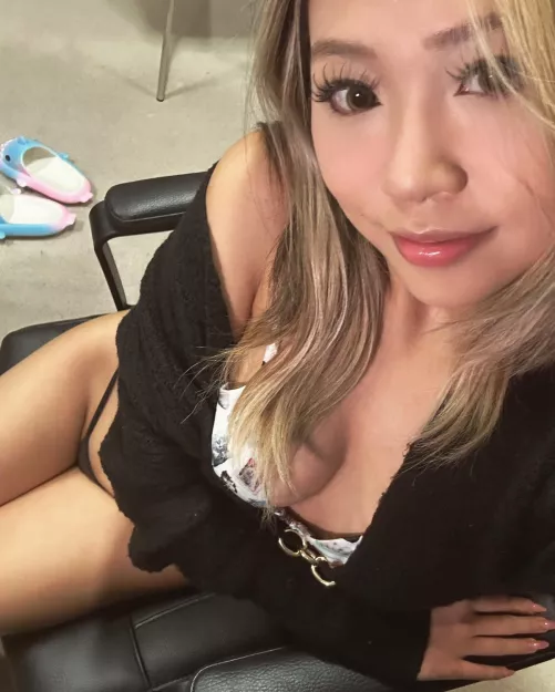 Are Asians the best <3? by ItsChristineBeech