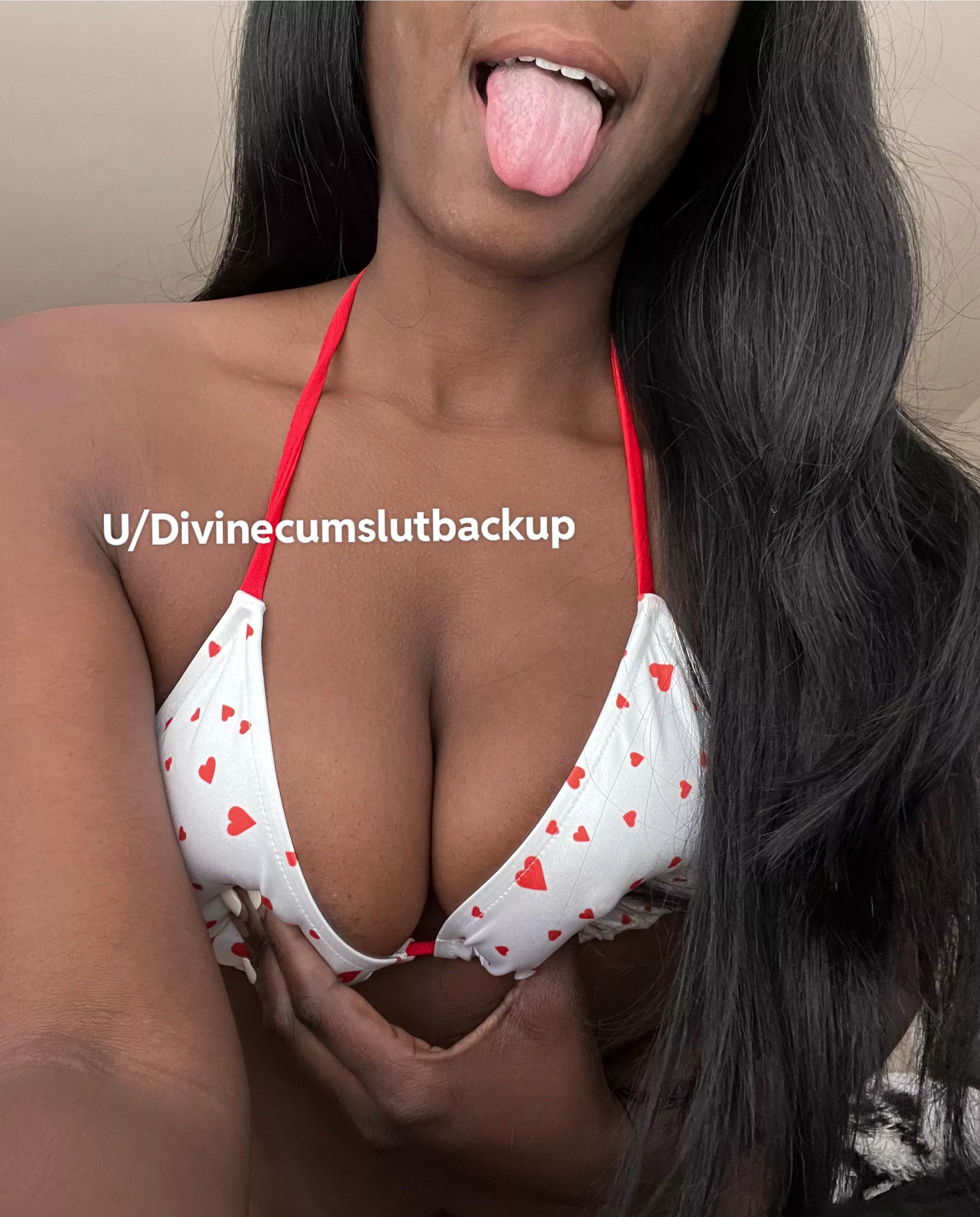 Are you horny  posted by Divinecumslutbackup