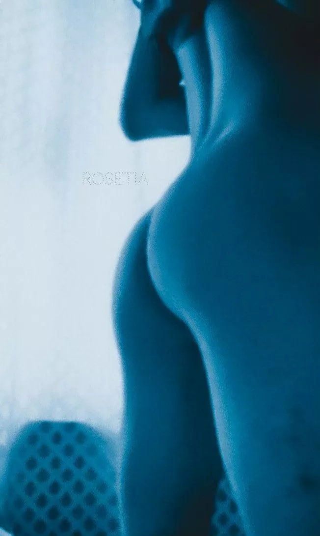 Avatar, is that you? posted by sissy_tia_