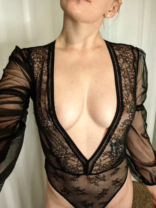 Black is my favorite color by unsavoryalien