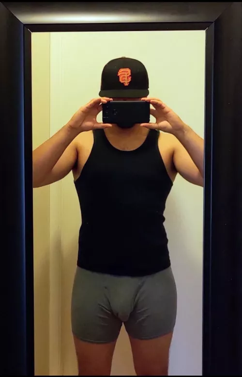 Boredom bulge. Hello Redditors :) by LiteSknSmashBrotha