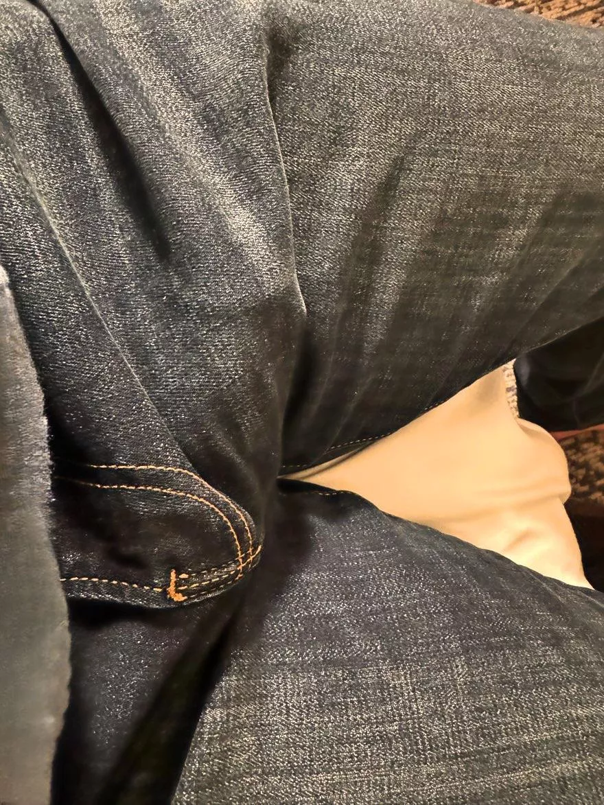 Can you find my head? Can you rub it for me? posted by blackoutram23