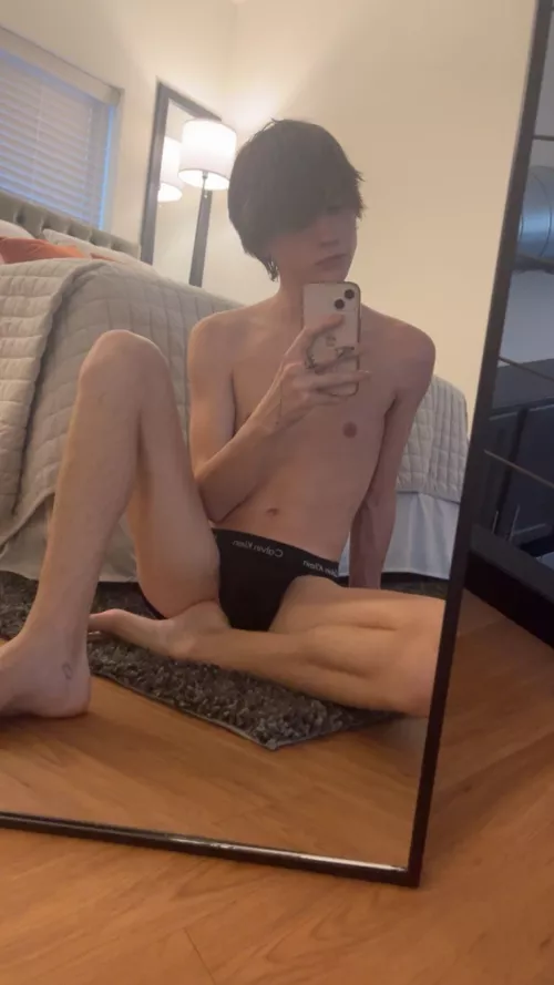 certified gaymer here wants to pound a bussy by itz-c0nnor