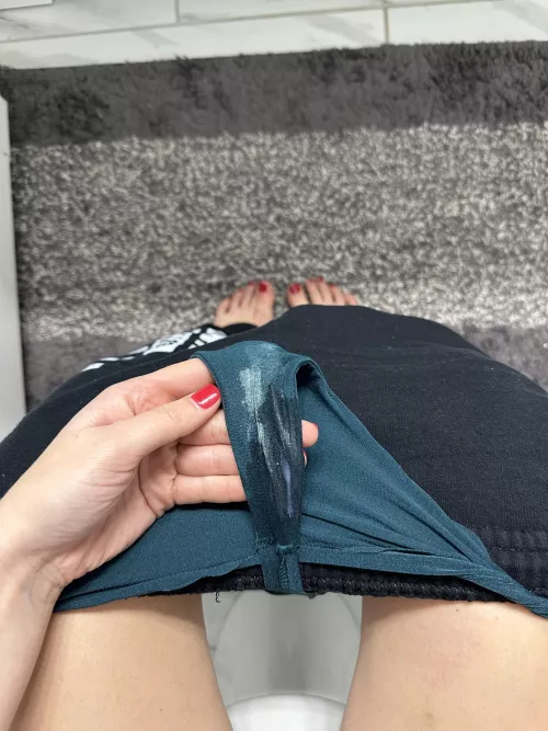 Cleanup on isle between my legs😜 by LionessGoddessGoods