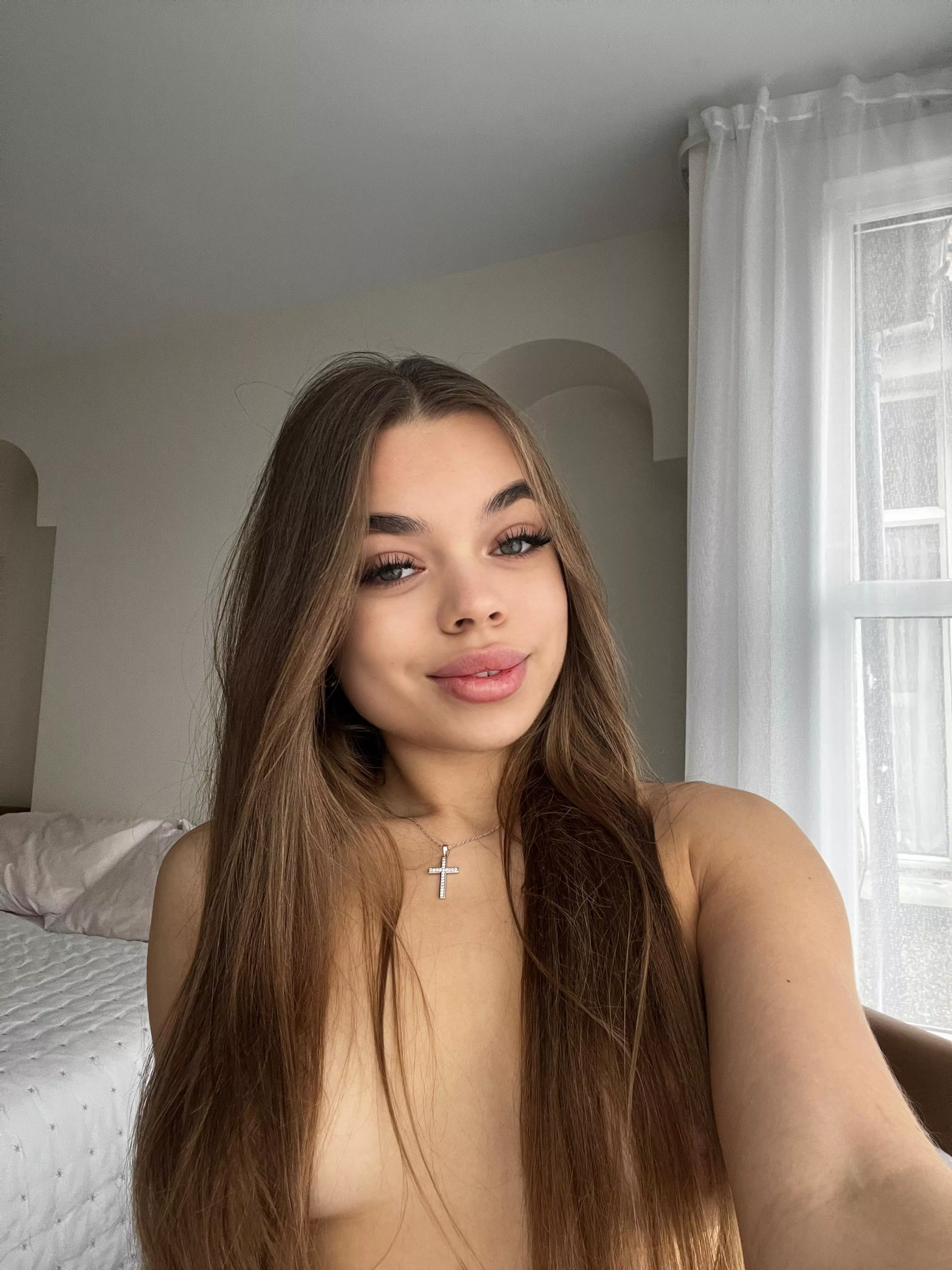 Cold day at the beach. Can I give you a hug posted by theobedientglucose