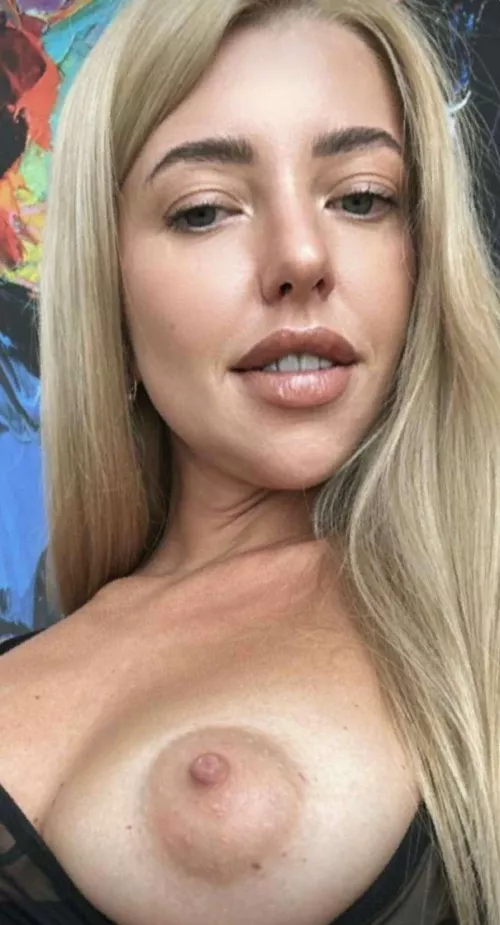 Do men on Reddit like my breasts by hepDinghy