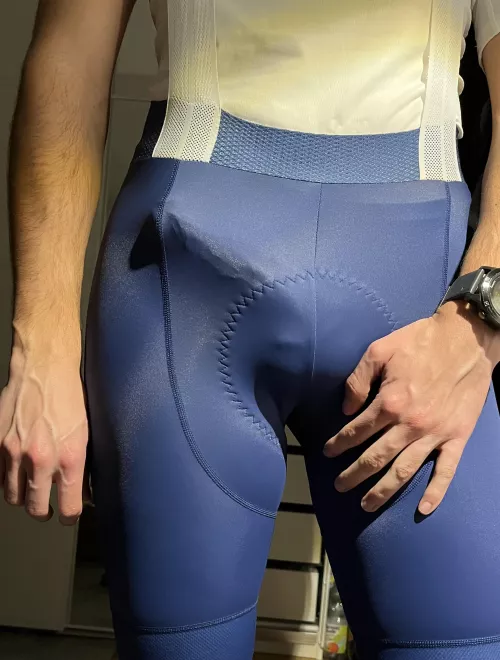 Do you like a good cyclist bulge? by packingpaul