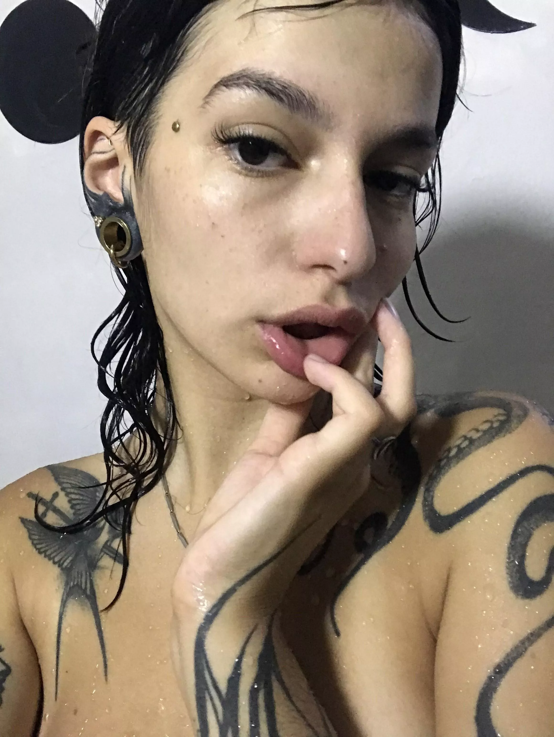 Ever tasted fully tatted 18 years old latina posted by Evergreeson